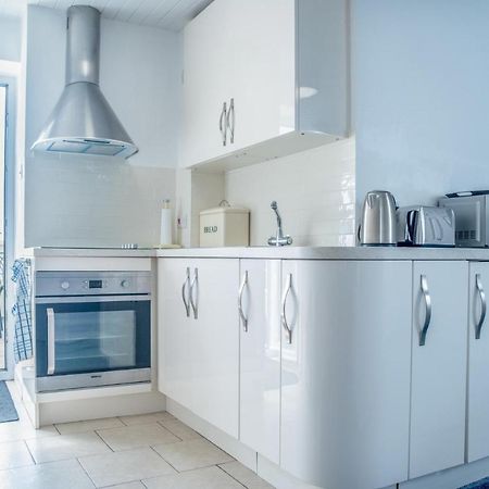 St Julians View - 1 Bedroom Apartment - United Kingdom Buitenkant foto